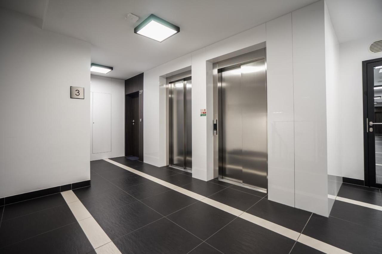 Old Town Heart Ix Luxury - Przyokopowa Apartment Warsaw